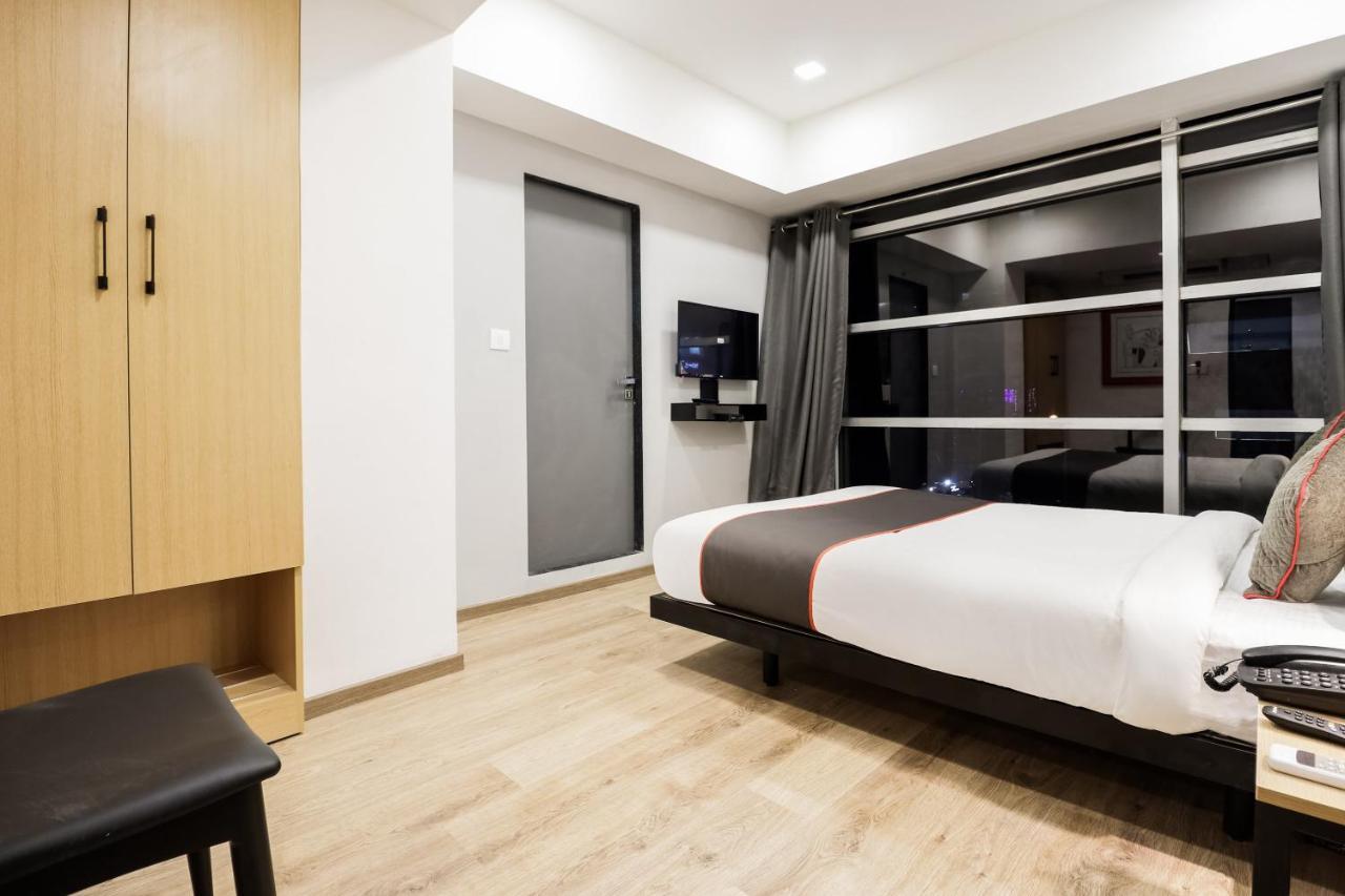 Hotel Oyo Townhouse 169 Aqua Corridor Bhatha Exterior foto